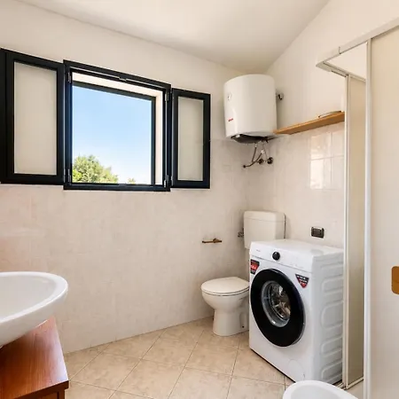 San Teodoro 5 Min - 3km Dal Mare - Ac, Wifi, Parking בית נופש